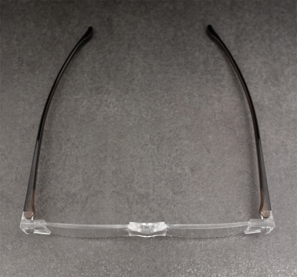 Läsglasögon med japansk optik